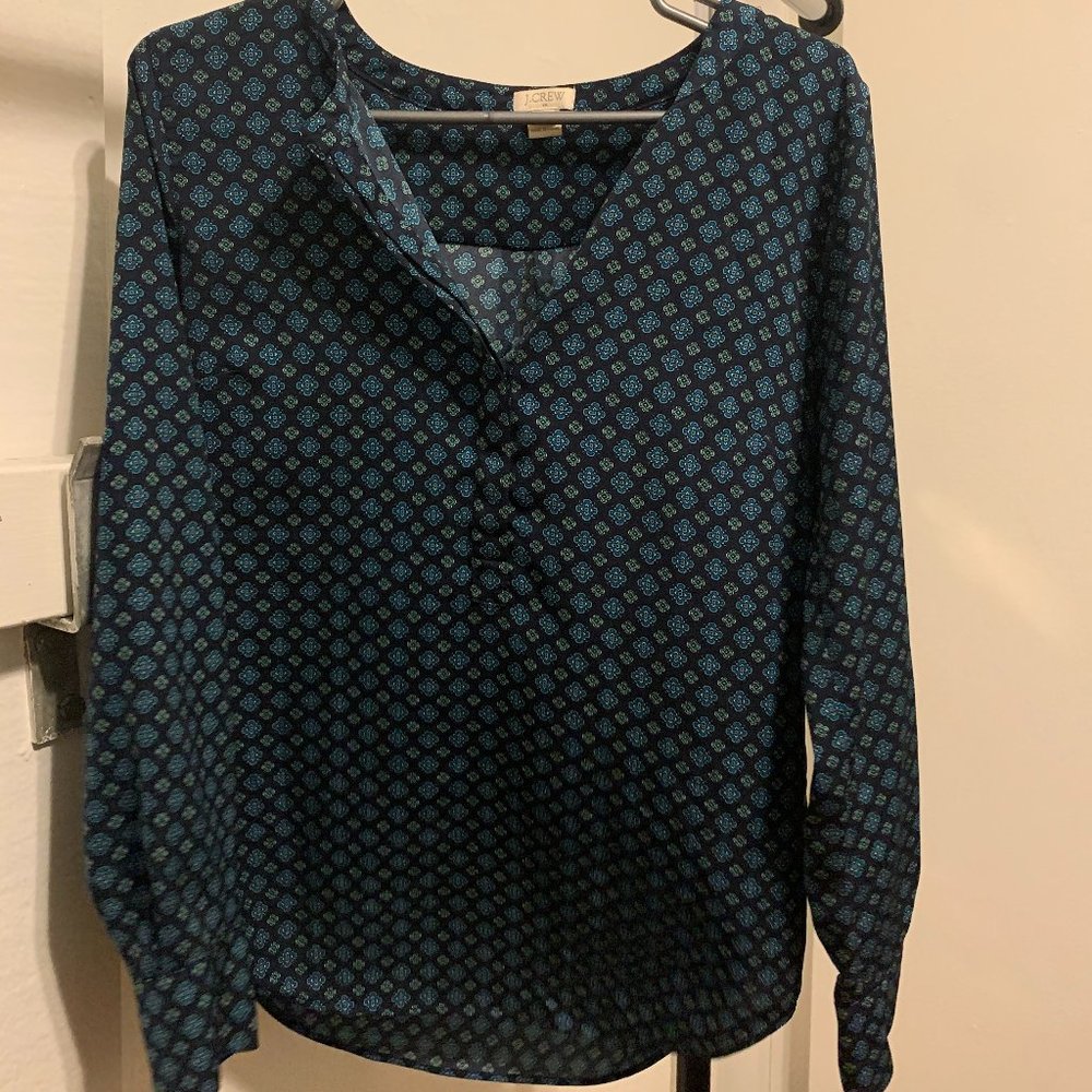 Long Sleeve Floral V-Neck Top